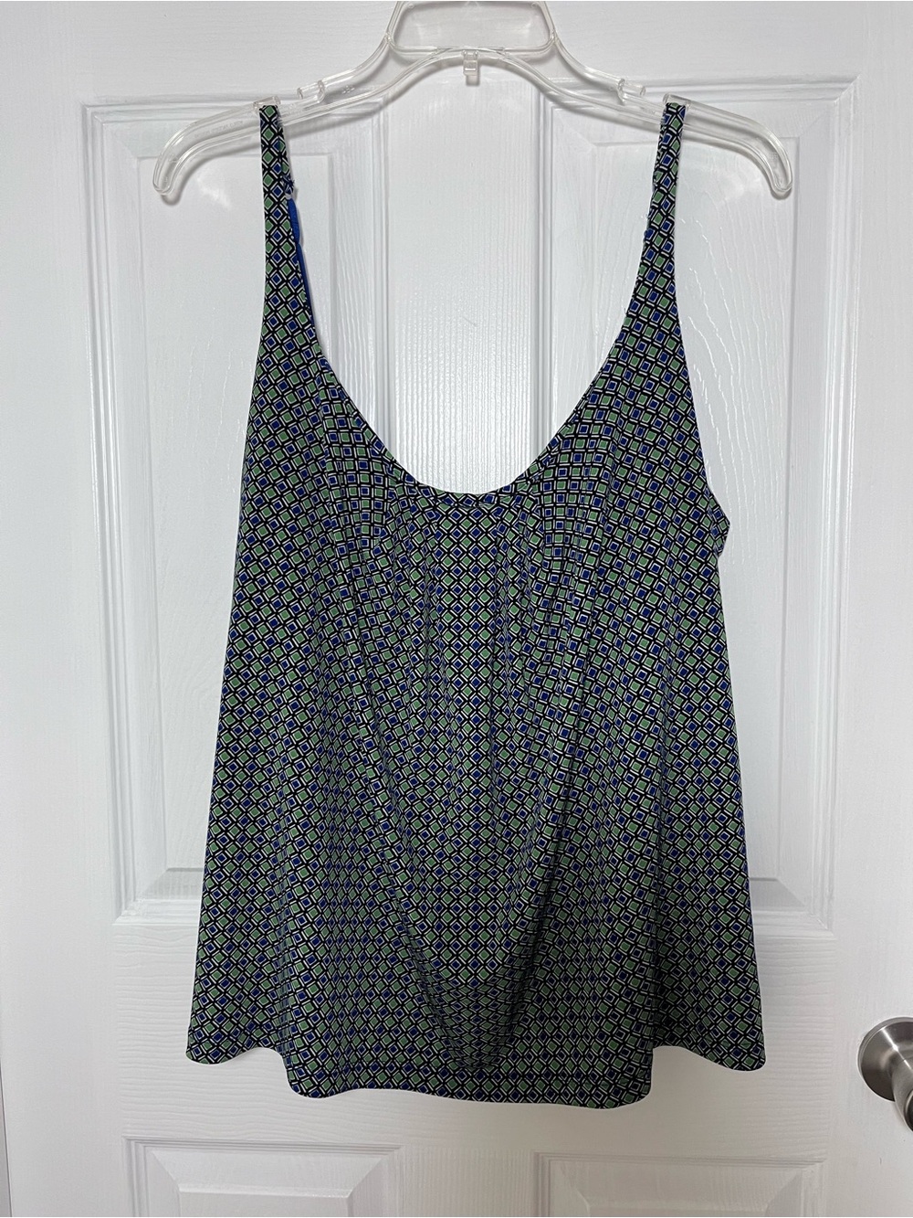 New York & Company Blue and Green Pattern Scoop Neck Tank with Built-in Bra